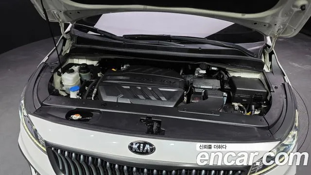 Kia Carnival 2019 thumb 6