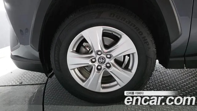 Toyota RAV4 2019 thumb 4