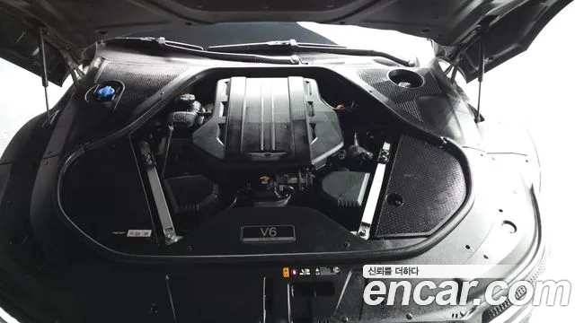 Genesis G90 2022 thumb 6