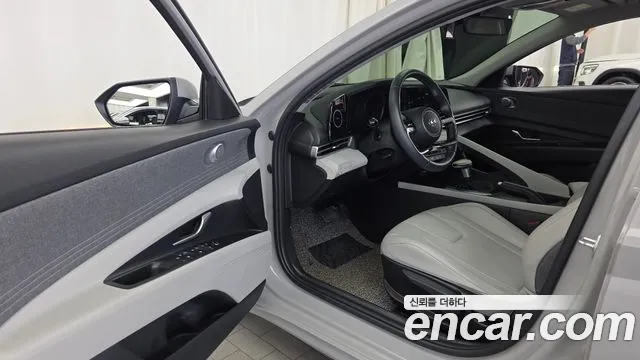 Hyundai Avante 2021 thumb 10
