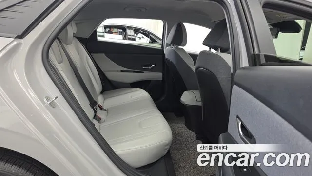 Hyundai Avante 2021 thumb 12