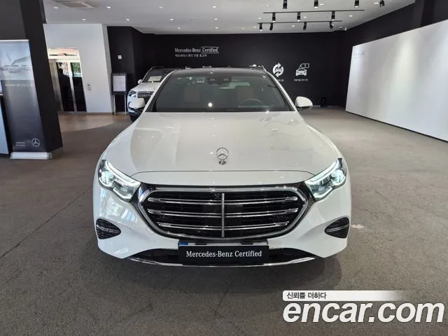 Mercedes-Benz E-Класс 2026 thumb 3