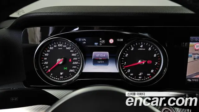 Mercedes-Benz E-Класс 2020 thumb 8