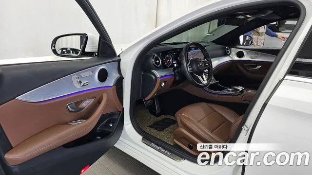 Mercedes-Benz E-Класс 2020 thumb 10