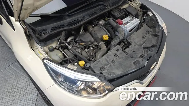 Renault-KoreaSamsung Captur 2015 thumb 6