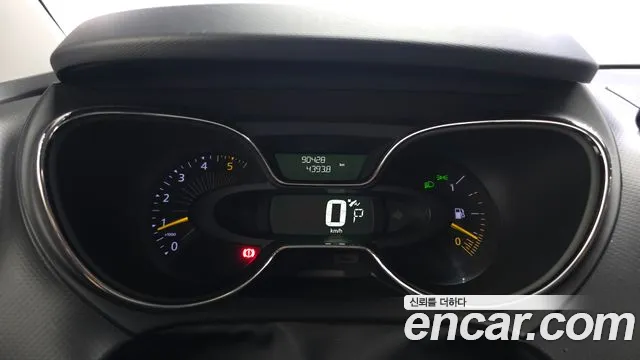 Renault-KoreaSamsung Captur 2015 thumb 8