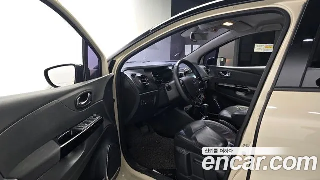 Renault-KoreaSamsung Captur 2015 thumb 10