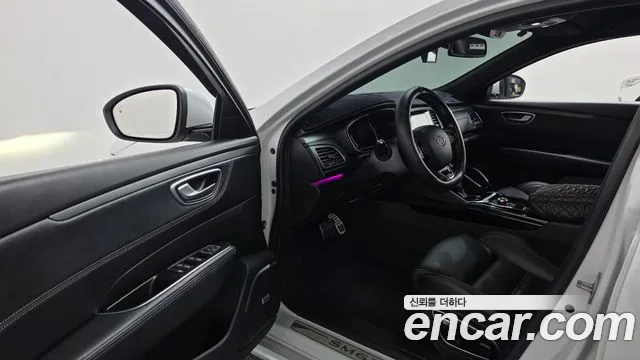 Renault-KoreaSamsung Megane 2019 thumb 10