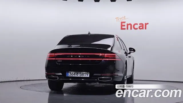 Genesis G90 2022 thumb 4