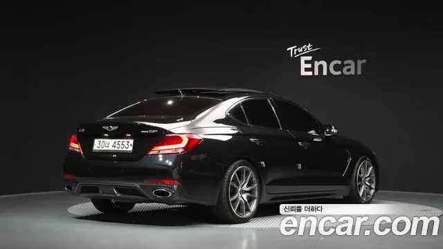 Genesis G70 2018 thumb 2