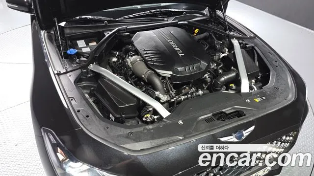 Genesis G70 2018 thumb 6