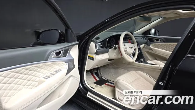 Genesis G70 2018 thumb 10