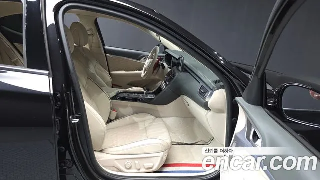 Genesis G70 2018 thumb 11