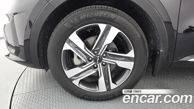 Kia Sorento 2023 thumb 5