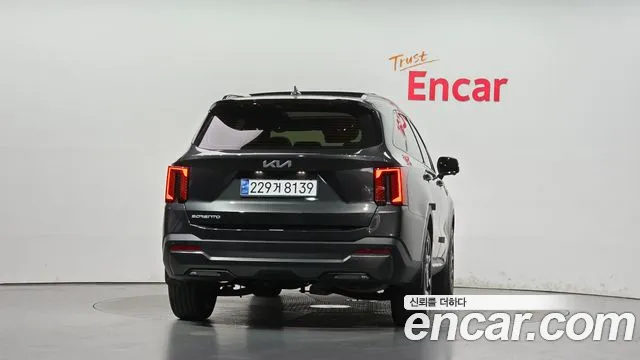 Kia Sorento 2024 thumb 4