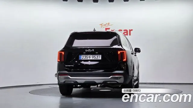 Kia Sorento 2024 thumb 4