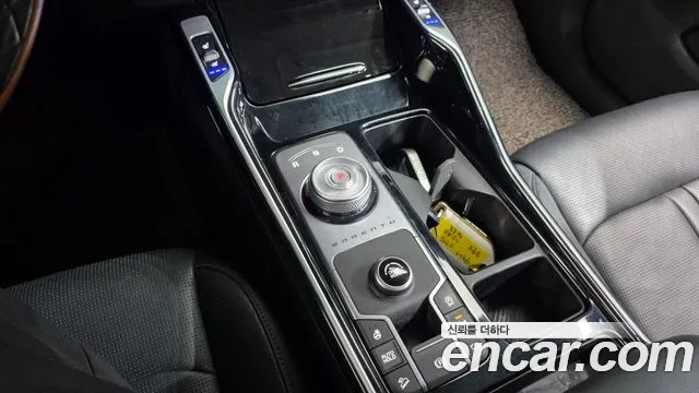 Kia Sorento 2024 thumb 9