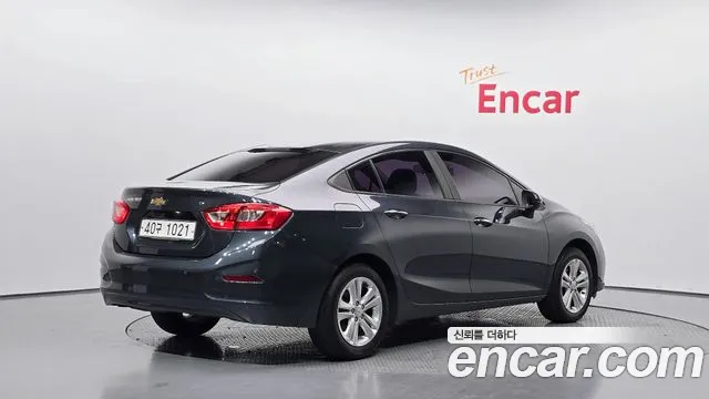 ChevroletGMDaewoo Cruze 2017 thumb 2