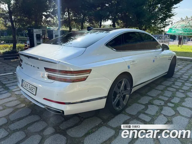 Genesis G80 2021 thumb 3