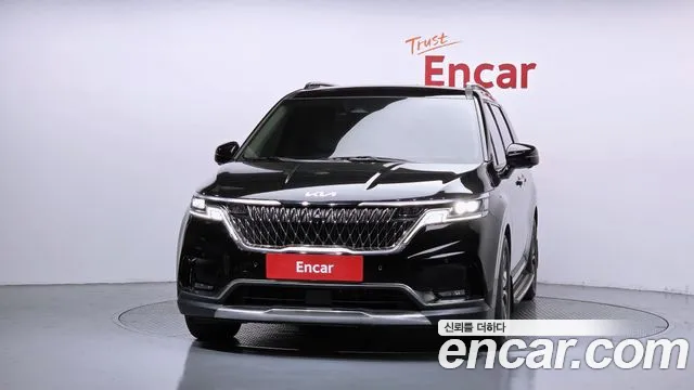 Kia Carnival 2021 thumb 3