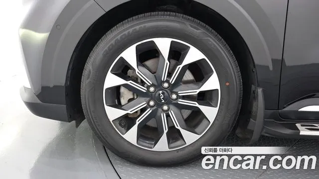 Kia Carnival 2021 thumb 5