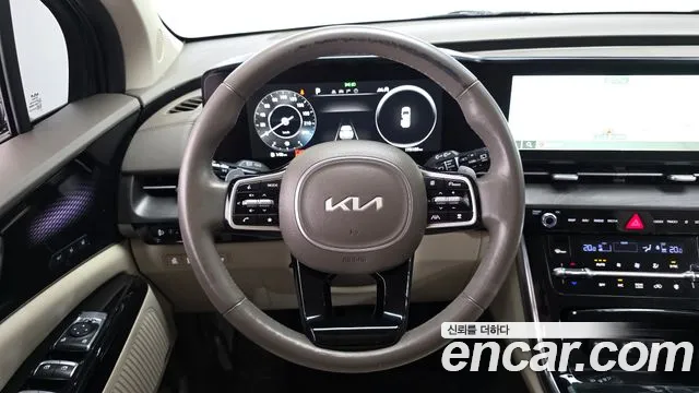 Kia Carnival 2021 thumb 12
