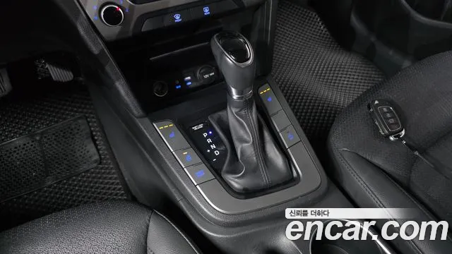 Hyundai Avante 2015 thumb 9