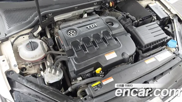 Volkswagen Golf Sportsvan 2015 thumb 6