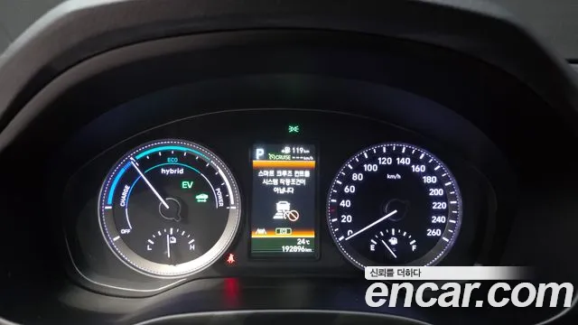 Hyundai Grandeur 2017 thumb 8