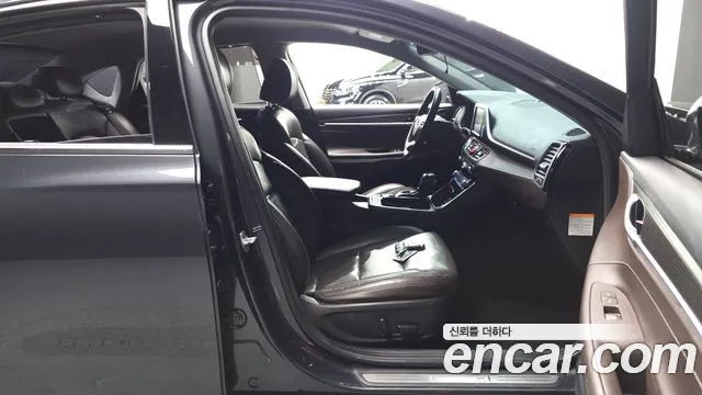 Hyundai Grandeur 2017 thumb 10