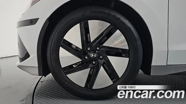 Hyundai IONIQ 6 2022 thumb 4