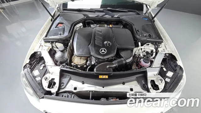 Mercedes-Benz E-Класс 2023 thumb 6