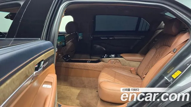 Genesis G90 2021 thumb 12