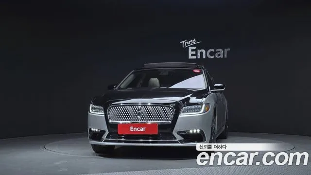 Lincoln Continental 2017 thumb 3