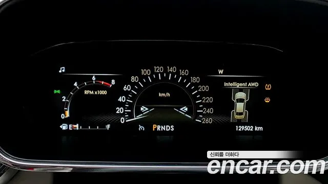 Lincoln Continental 2017 thumb 8