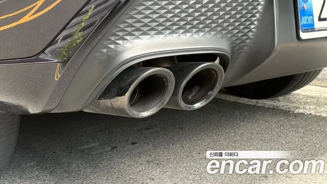 Porsche Macan 2023 thumb 5