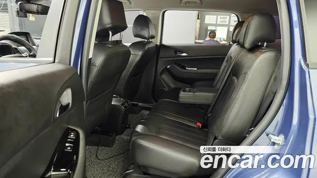 ChevroletGMDaewoo Orlando 2015 thumb 11