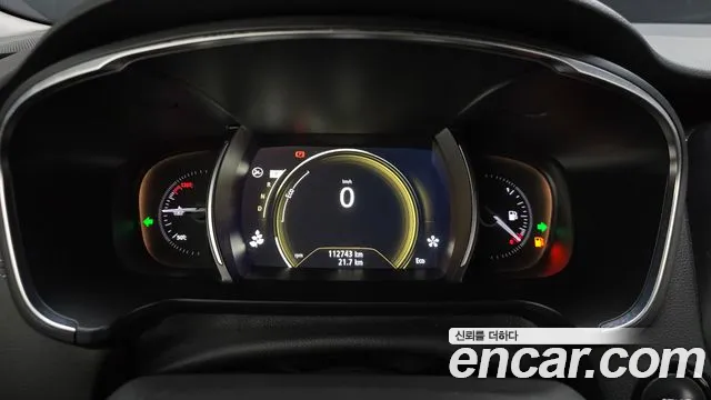 Renault-KoreaSamsung Megane 2016 thumb 7