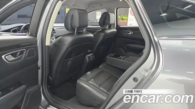 Renault-KoreaSamsung Megane 2016 thumb 10