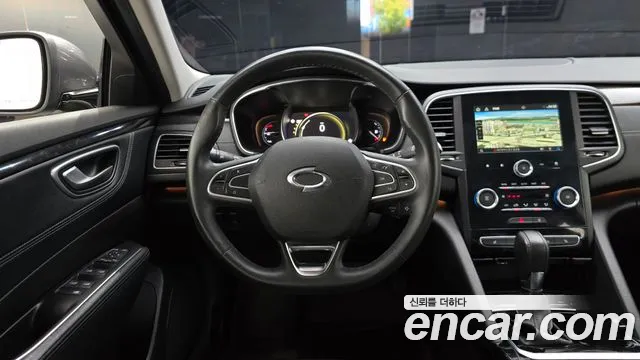 Renault-KoreaSamsung Megane 2016 thumb 11
