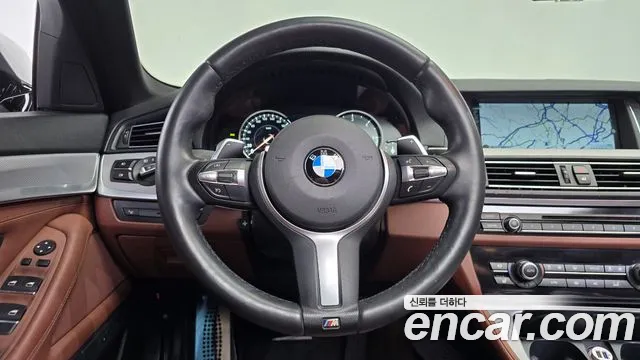 BMW 5-Series 2013 thumb 12