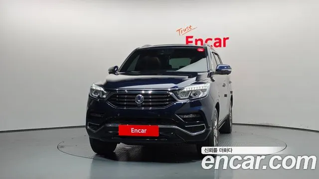 KG_Mobility_Ssangyong Rexton 2017 thumb 3