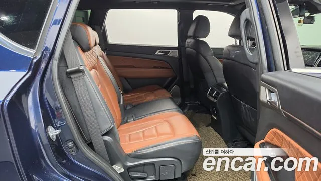 KG_Mobility_Ssangyong Rexton 2017 thumb 11