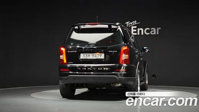 KG_Mobility_Ssangyong Rexton 2013 thumb 4