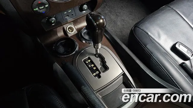 KG_Mobility_Ssangyong Rexton 2013 thumb 9