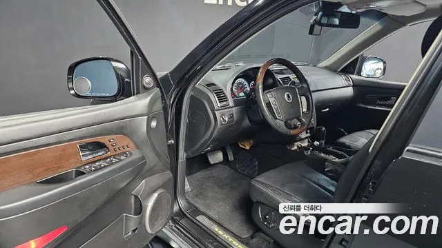 KG_Mobility_Ssangyong Rexton 2013 thumb 10