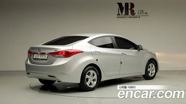 Hyundai Avante 2013 thumb 3