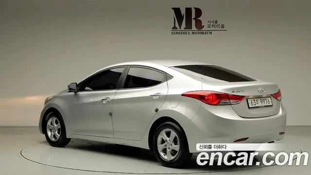 Hyundai Avante 2013 thumb 4