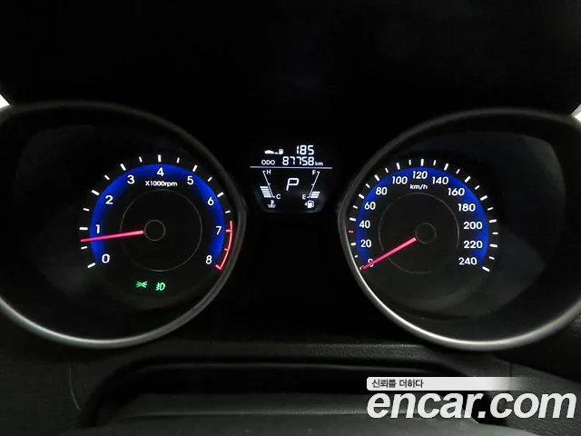 Hyundai Avante 2013 thumb 9