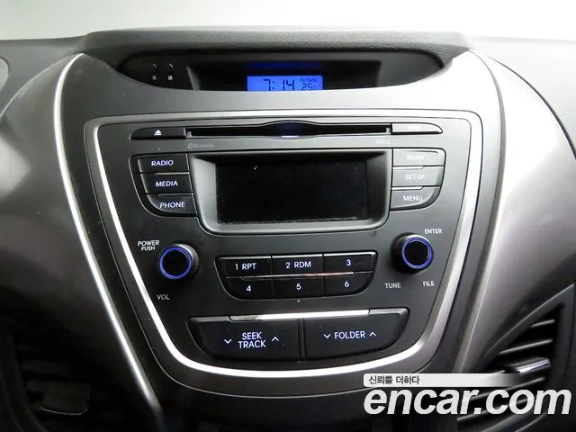 Hyundai Avante 2013 thumb 10